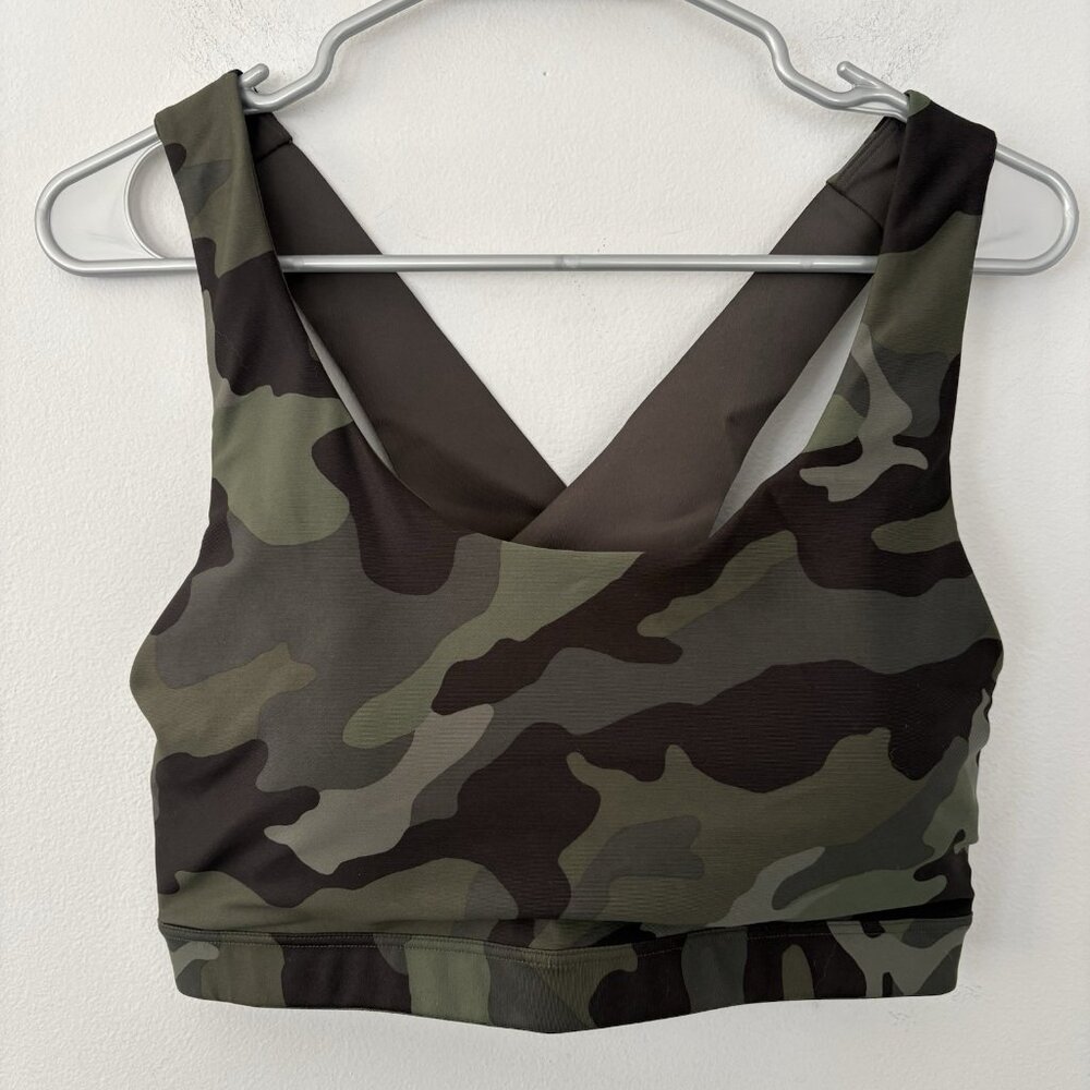 NWT Old Navy Active Women’s XL Powersoft Camo Padded Sports Bra Cross Back